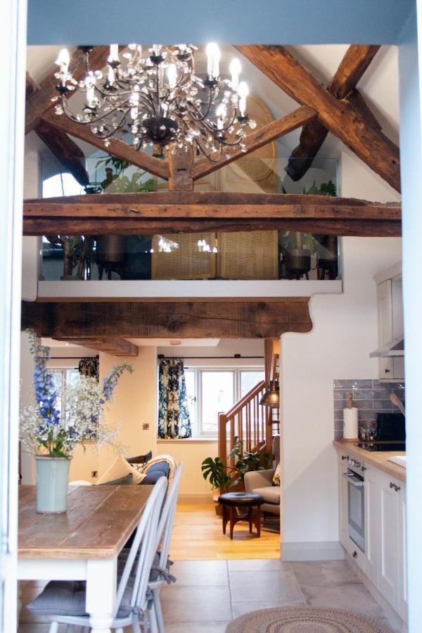 The Forge - Beautiful Contemporary Barn - Hot Tub * Bridgnorth