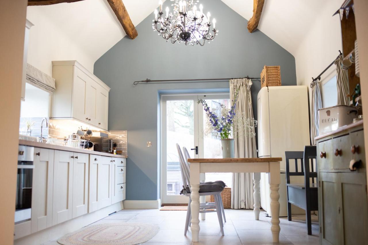 The Forge - Beautiful Contemporary Barn - Hot Tub *